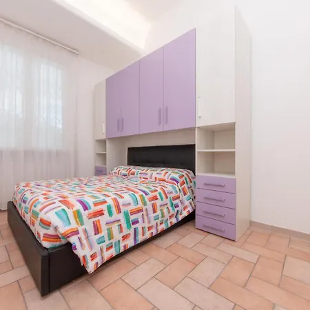 Pavone Bianco דירה